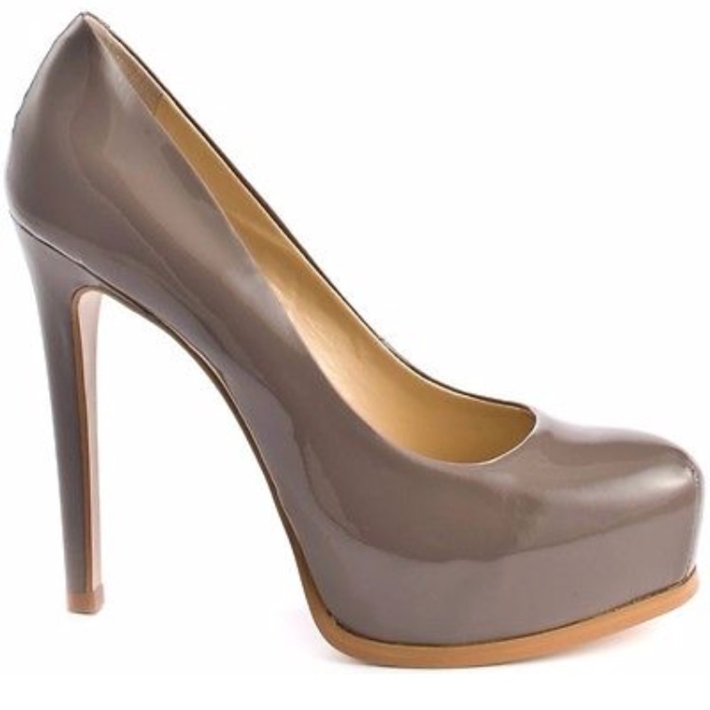 Kelsi Dagger Linzy Grey Soft Patent Pumps Size 7.5